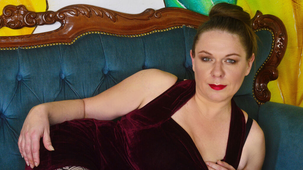 KellyLeach