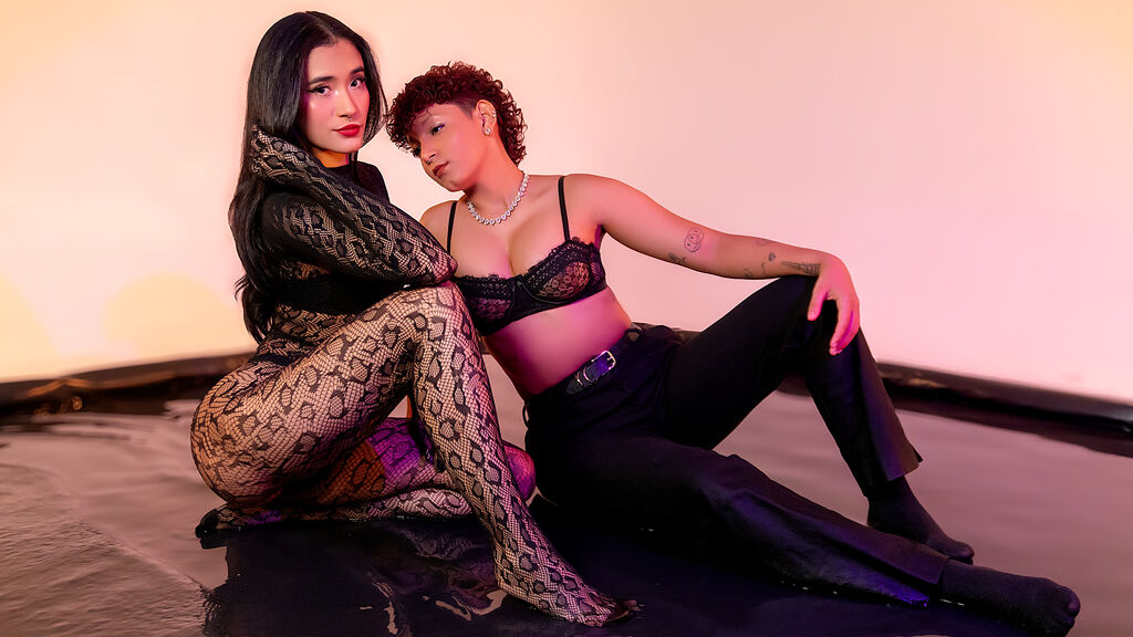 AlissonAndGina