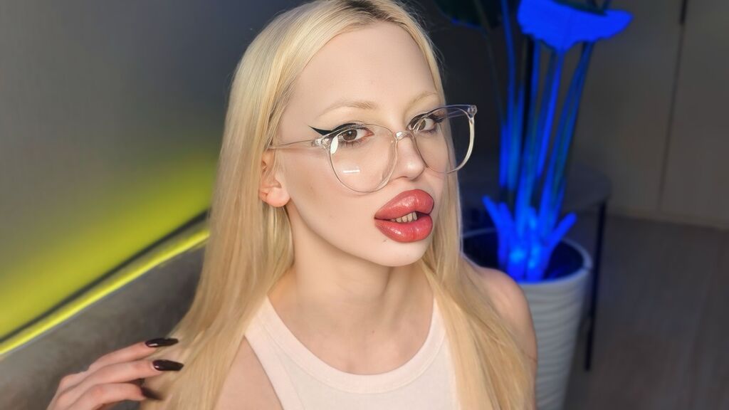 LunaBeverly