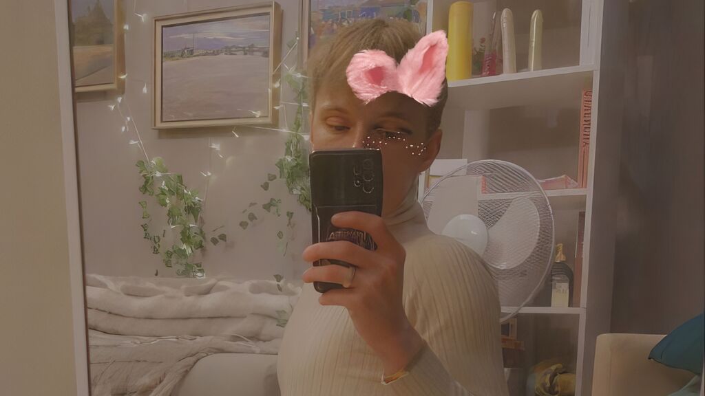 AlikWhite