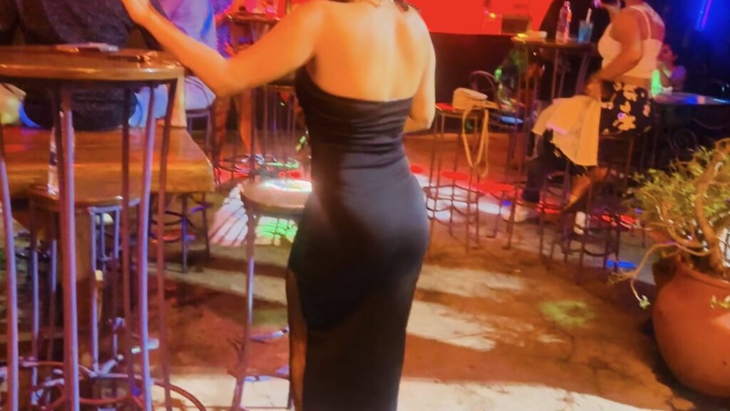 NancyNia
