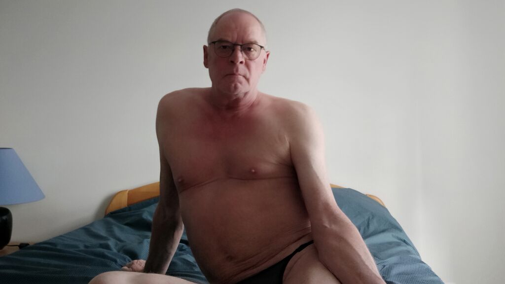ElioJames